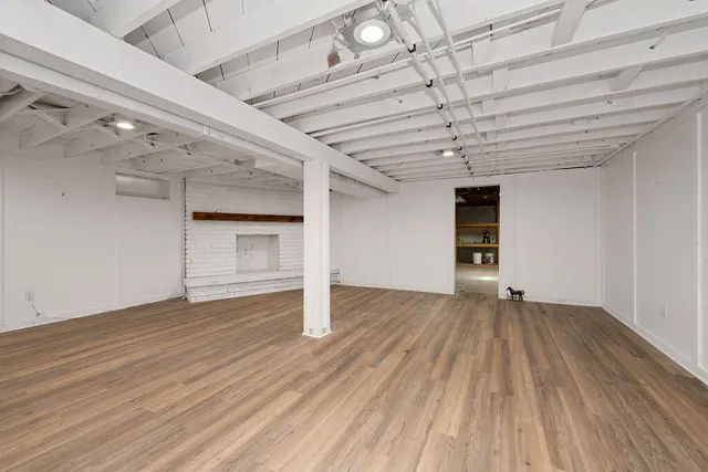 $3,000 | N1033 County Road K, Sharon, WI 53585