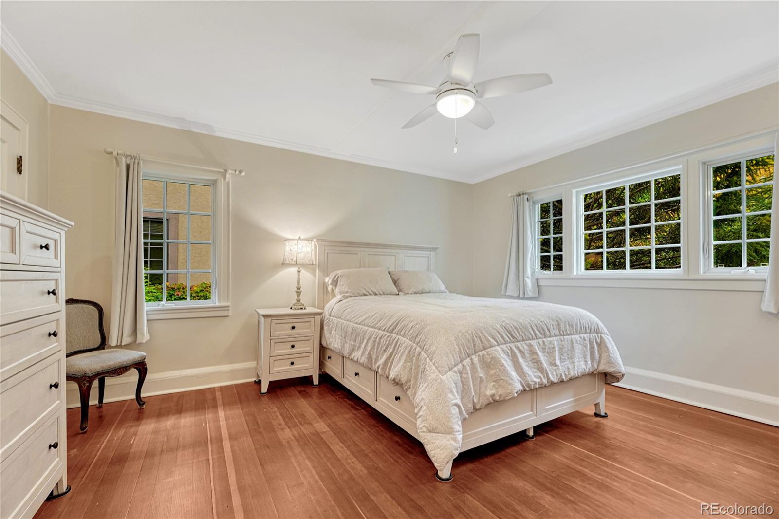 2086 Grape Street Denver, CO 80207 - Photo 12 of 28