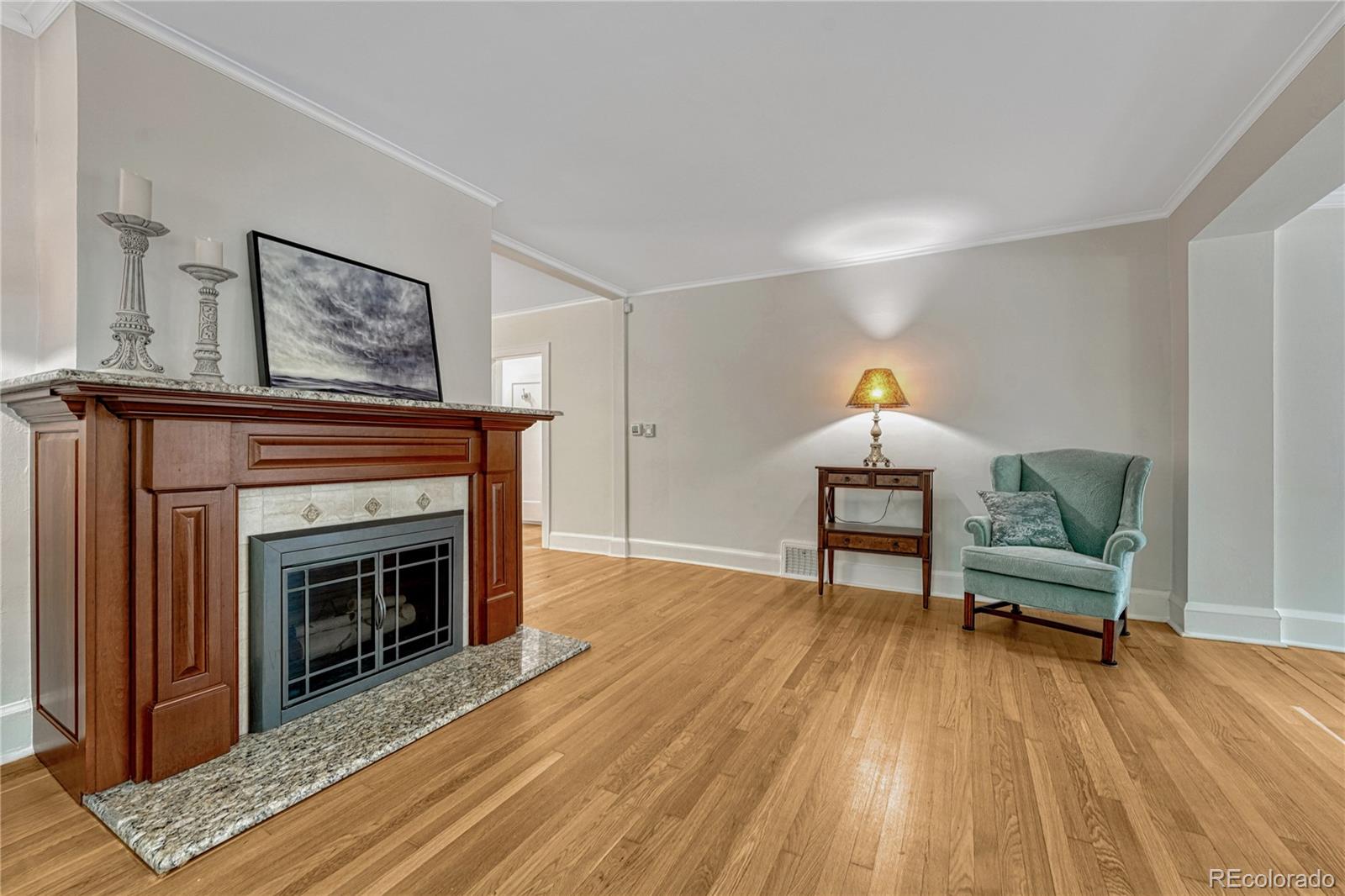 2086 Grape Street Denver, CO 80207 - Photo 5 of 28