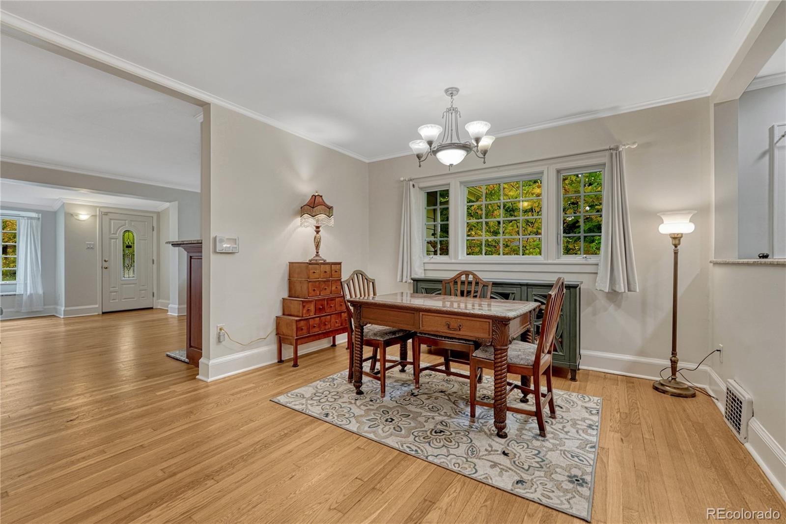 2086 Grape Street Denver, CO 80207 - Photo 8 of 28