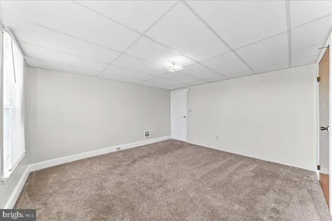 $177,500 | 4518 Post Road, Marcus Hook, PA 19061