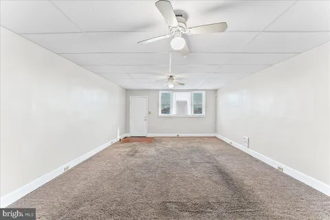 $177,500 | 4518 Post Road, Marcus Hook, PA 19061