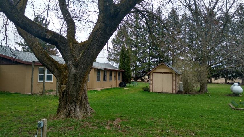4209 Johnsfield Road Standish, MI 48658 - Photo 44 of 51 1847810-53.JPG