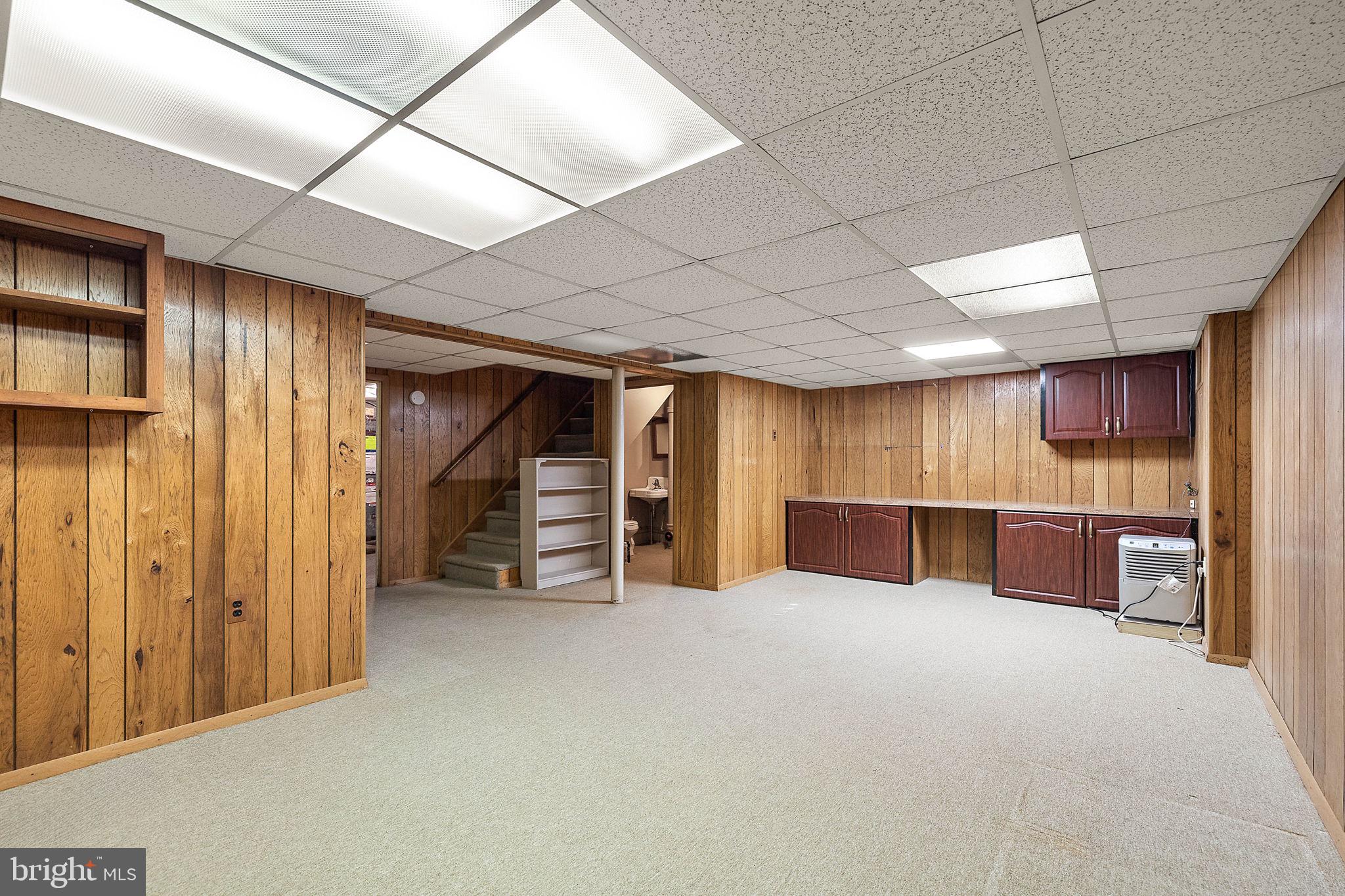 9 Granite Road Wilmington, DE 19803 - Photo 42 of 55 a view of an empty room with closet and a window