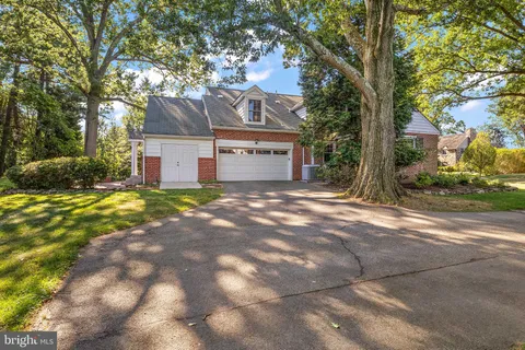 $945,000 | 9 Granite Road, Wilmington, DE 19803