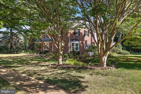 $945,000 | 9 Granite Road, Wilmington, DE 19803