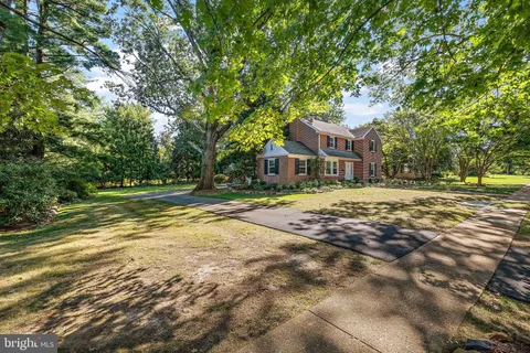 $945,000 | 9 Granite Road, Wilmington, DE 19803