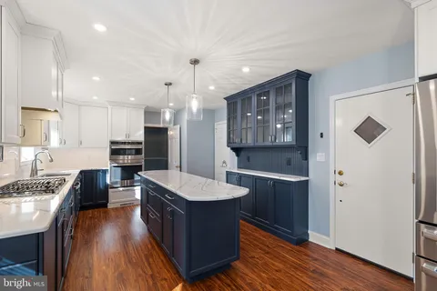 $945,000 | 9 Granite Road, Wilmington, DE 19803