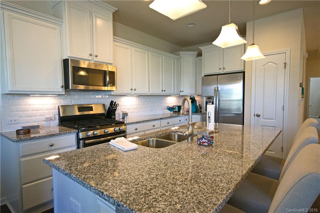114 Layla Drive, Unit 114 Tega Cay, SC 29708 - Photo 5 of 19 Gallery Image 5