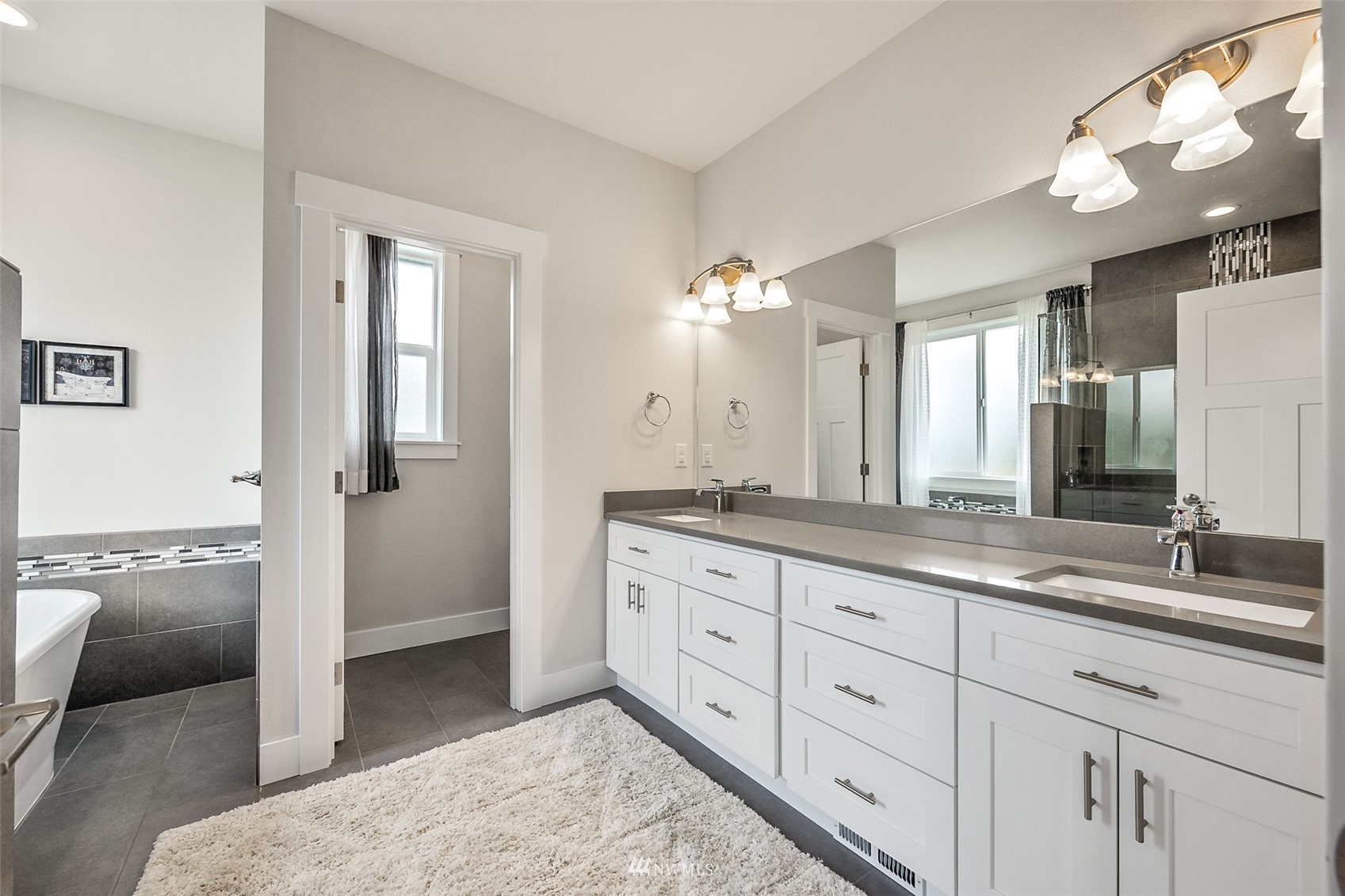 10129 Albany Park Lane Southwest Rochester, WA 98579 - Photo 12 of 31 Gallery Image 12