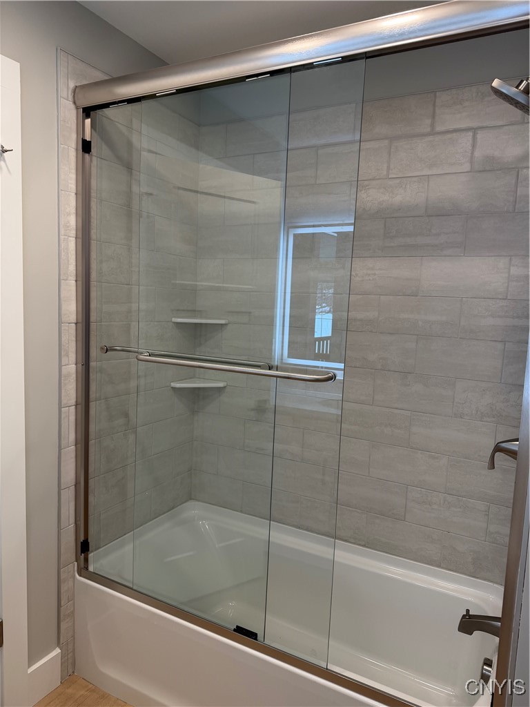 307 Nicks Way Geddes, NY 13209 - Photo 12 of 28 Second Bathroom