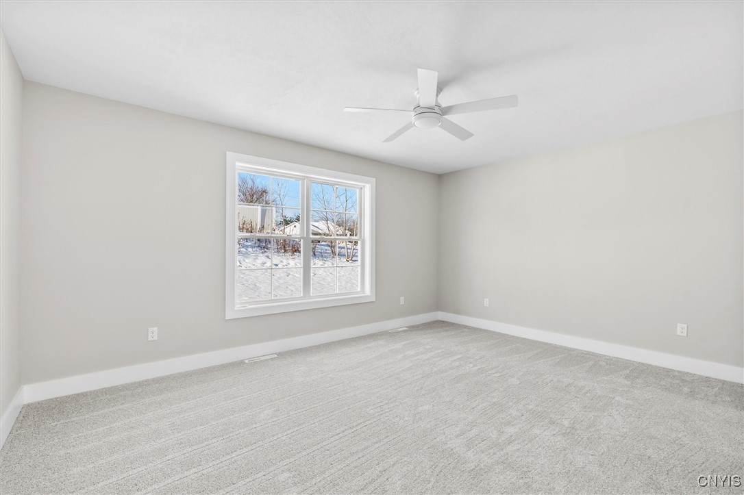 307 Nicks Way Geddes, NY 13209 - Photo 16 of 28 Primary Bedroom