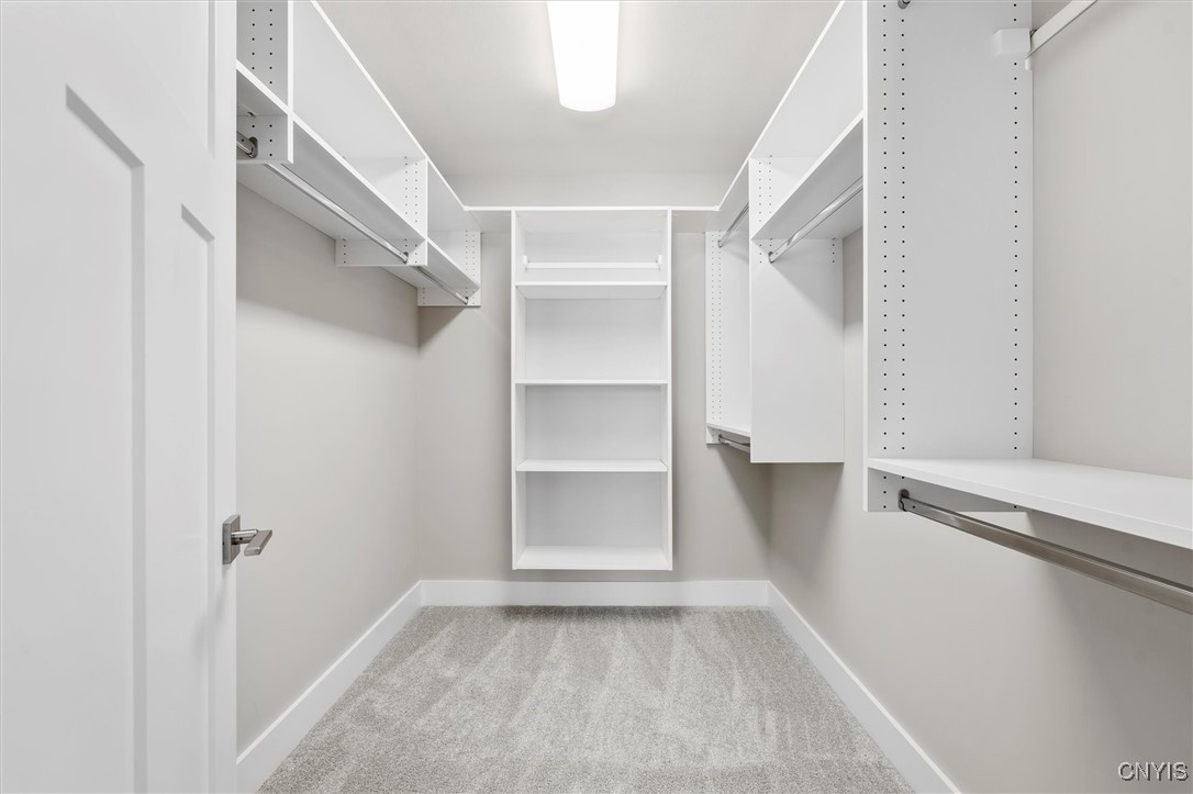 307 Nicks Way Geddes, NY 13209 - Photo 18 of 28 Primary Closet