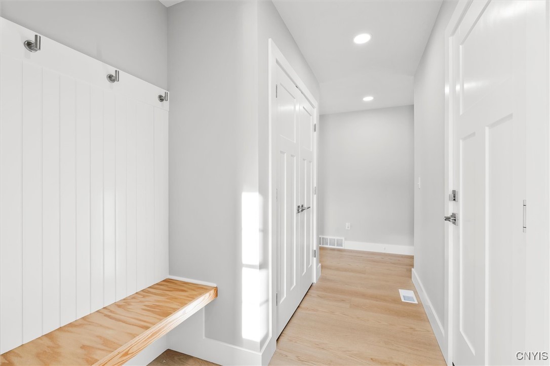 307 Nicks Way Geddes, NY 13209 - Photo 21 of 28 Garage Foyer