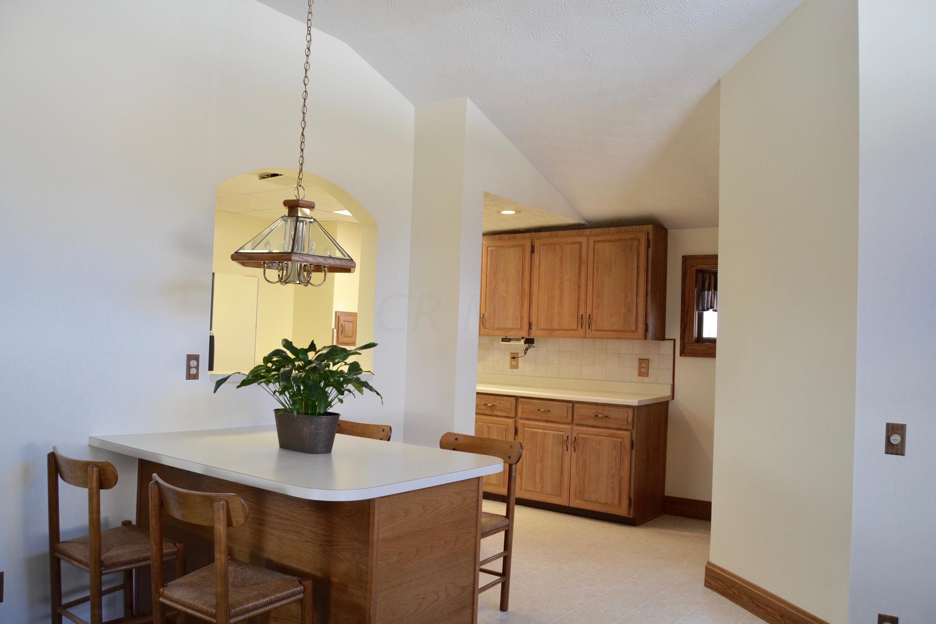 24 Acton Road Columbus, OH 43214 - Photo 8 of 24 Gallery Image 8