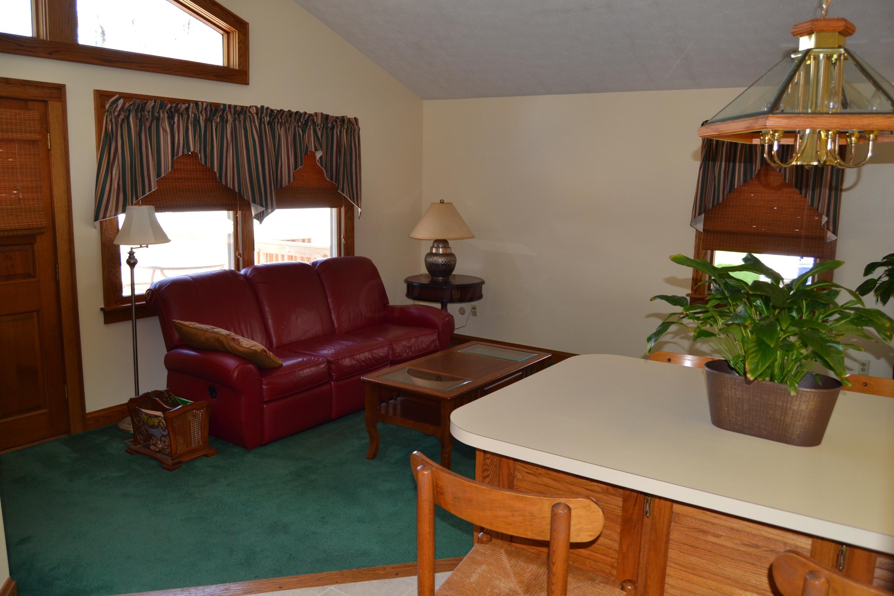24 Acton Road Columbus, OH 43214 - Photo 9 of 24 Gallery Image 9