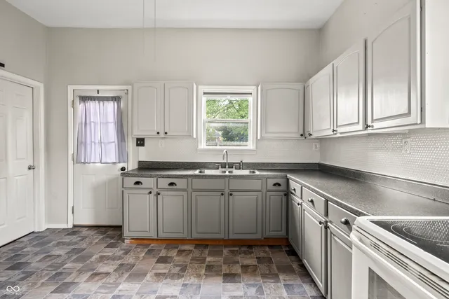 $195,000 | 2301 Porter Street, Indianapolis, IN 46231