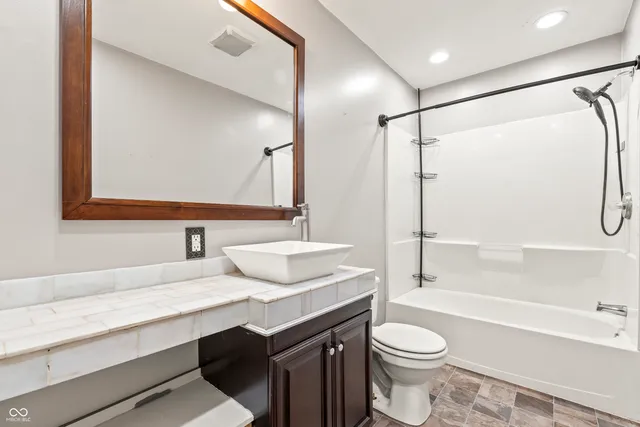 $195,000 | 2301 Porter Street, Indianapolis, IN 46231