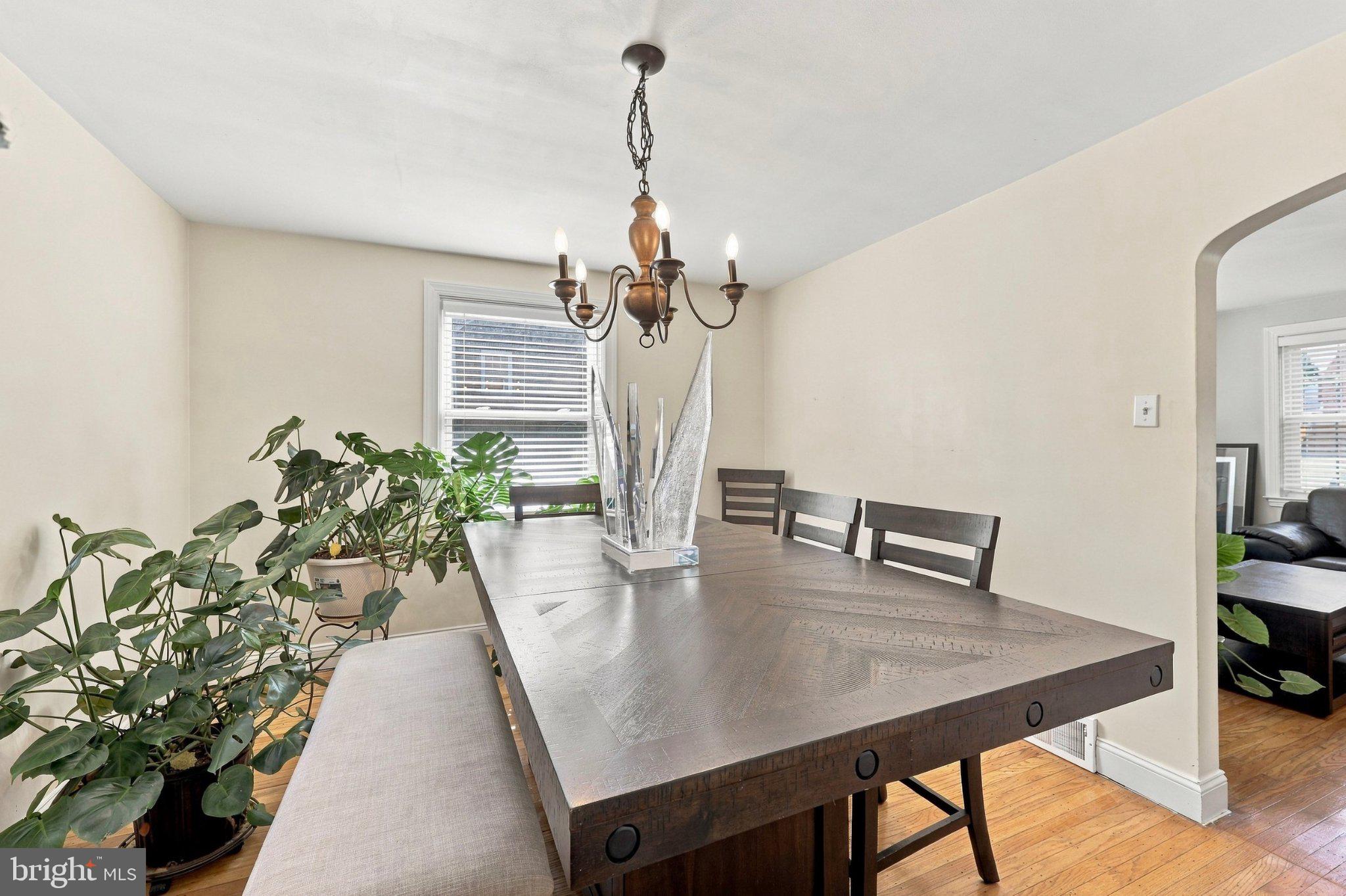 27 Dewey Road Cheltenham, PA 19012 - Photo 8 of 22 Gallery Image 8