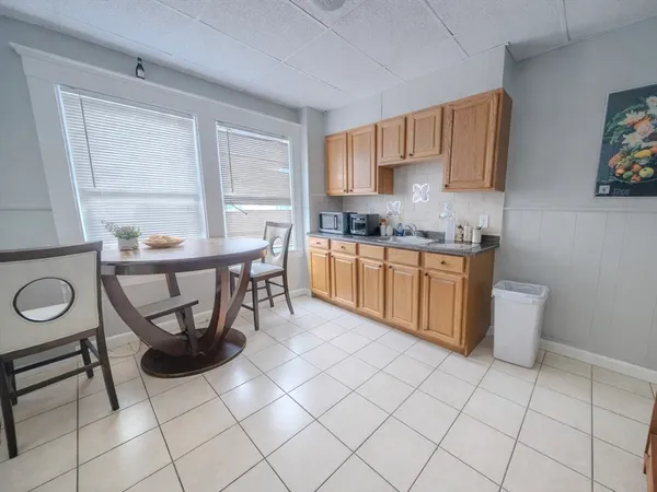 $900,000 | 215 Western Avenue, Lynn, MA 01904