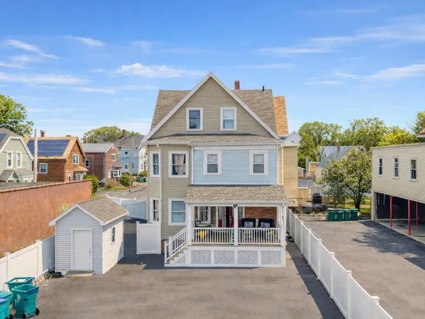 $900,000 | 215 Western Avenue, Lynn, MA 01904