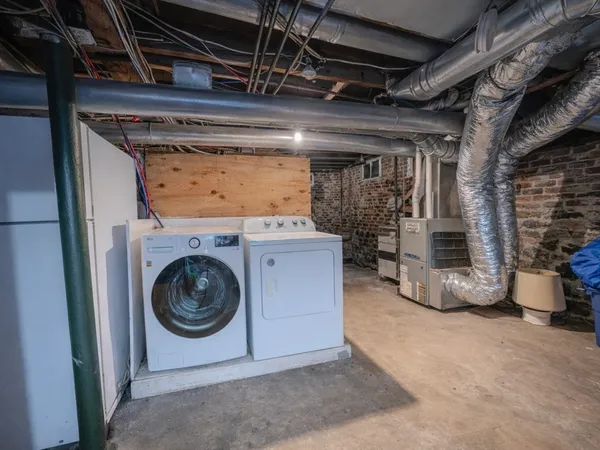 $900,000 | 215 Western Avenue, Lynn, MA 01904