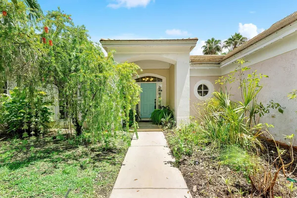 $664,500 | 3715 Lancewood Place, Delray Beach, FL 33445