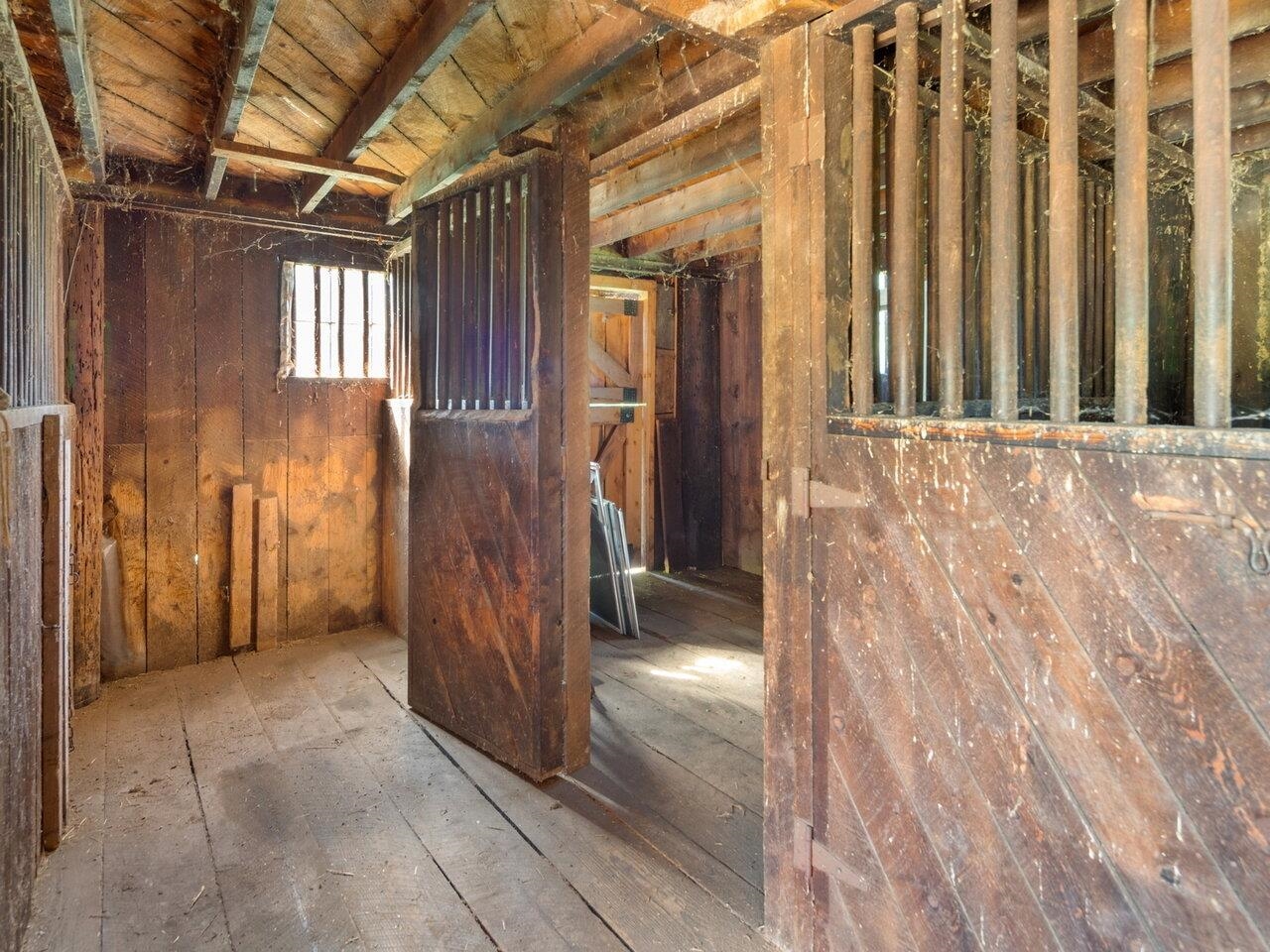 1094 Camp Kiniya Road Colchester, VT 05446 - Photo 4 of 33
