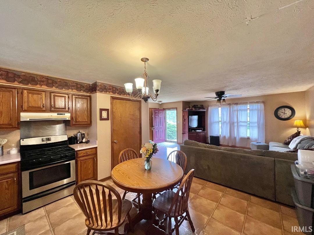 11337 South Orange Loop Brookston, IN 47923 - Photo 4 of 24
