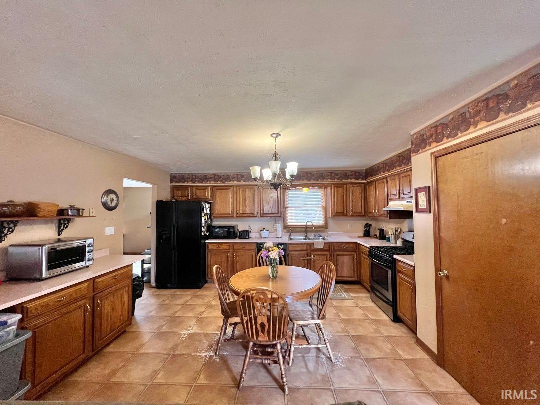 11337 South Orange Loop Brookston, IN 47923 - Photo 7 of 24