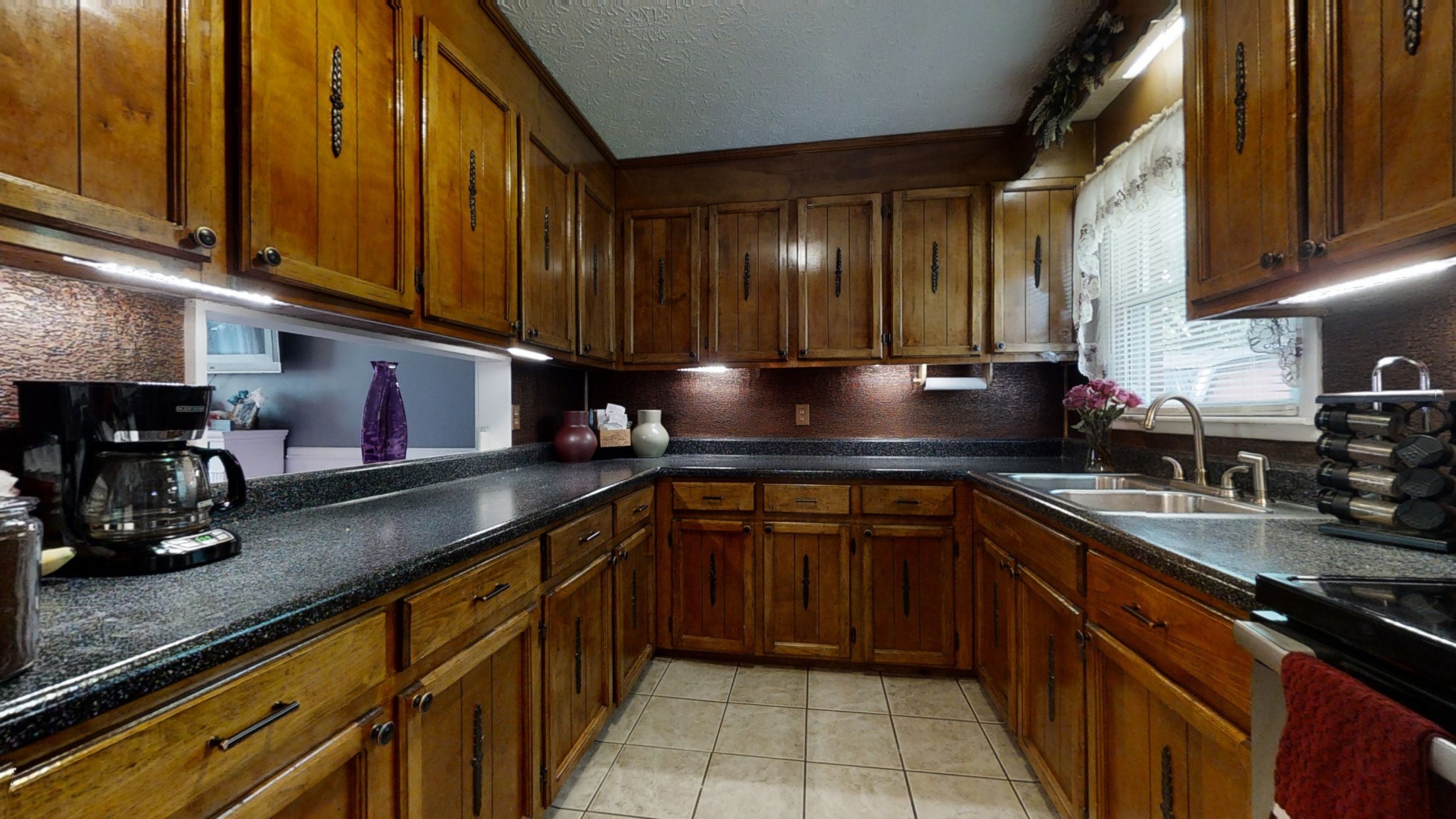 9417 Lyles Road Lyles, TN 37098 - Photo 16 of 47 Gallery Image 16