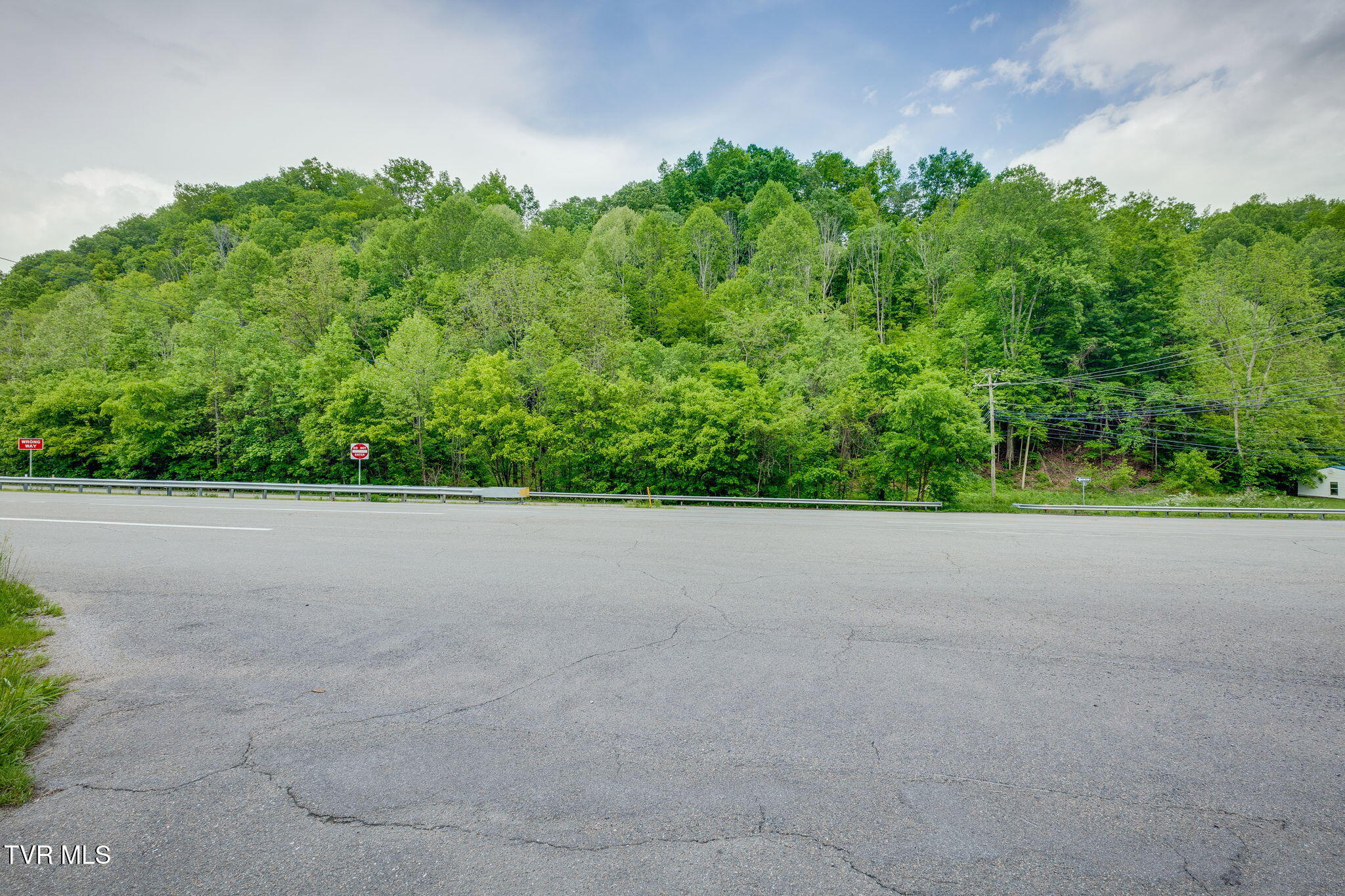 19 Highway 19 Lebanon, VA 24266 - Photo 12 of 13 001