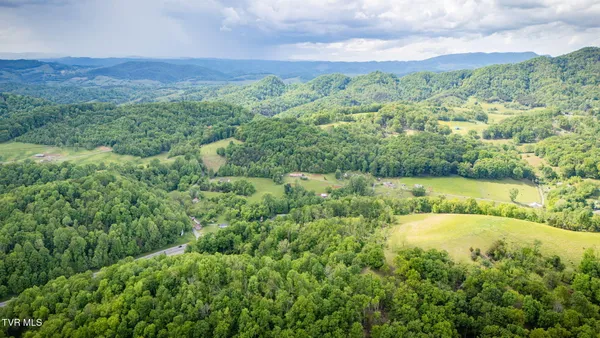 $29,900 | 19 Highway 19, Lebanon, VA 24266