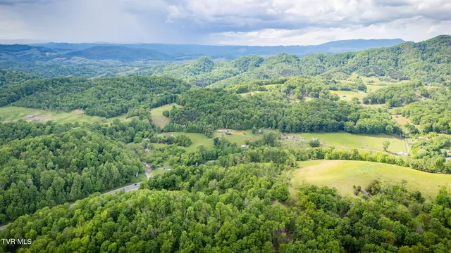 $29,900 | 19 Highway 19, Lebanon, VA 24266