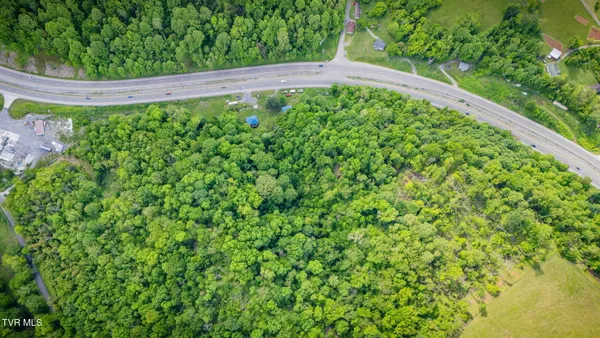 $29,900 | 19 Highway 19, Lebanon, VA 24266