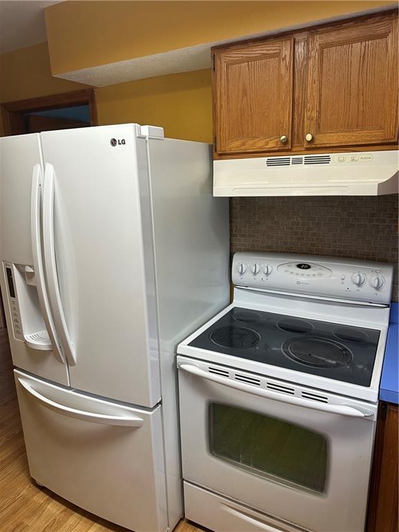 30 Ray Road Greenville, PA 16125 - Photo 6 of 32 Kitchen appliances