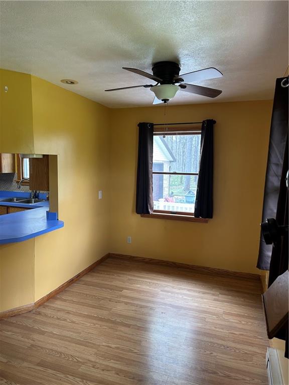 30 Ray Road Greenville, PA 16125 - Photo 8 of 32 Eatimg area