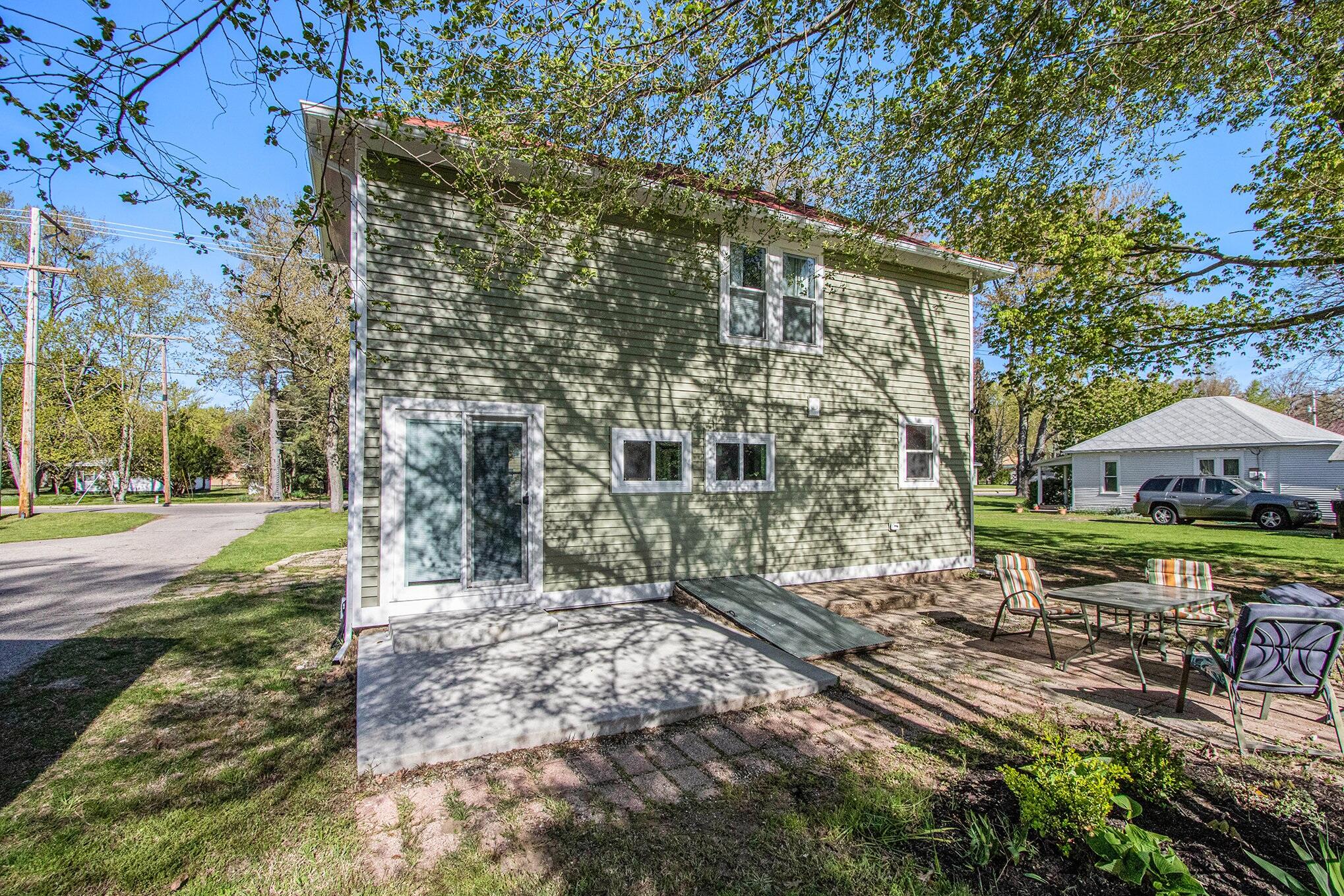 3987 Fikes Road Benton Harbor, MI 49022 - Photo 17 of 21 17