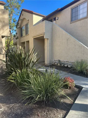 $689,000 | 21245 Camelia, Unit 27, Lake Forest, CA 92630
