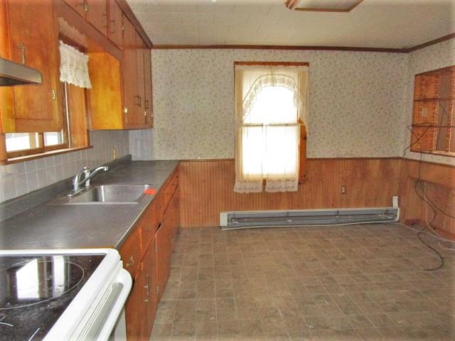 39 High Street Hudson, MA 01749 - Photo 7 of 15 Gallery Image 7