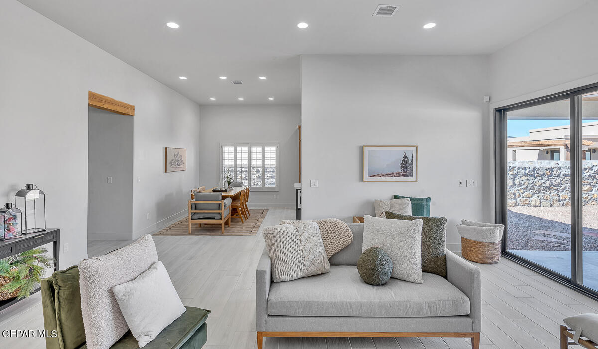 1730 Bit Way El Paso, TX 79911 - Photo 13 of 81 14573 Tierra Nectar-18