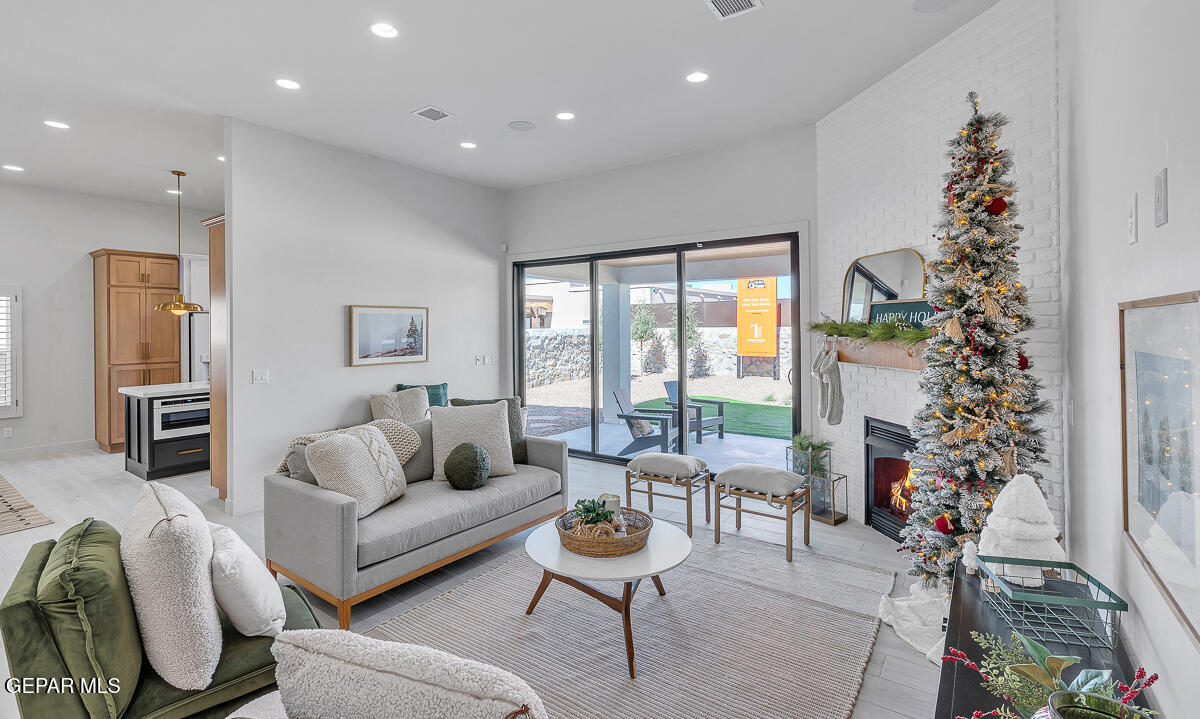 1730 Bit Way El Paso, TX 79911 - Photo 10 of 81 14573 Tierra Nectar-15