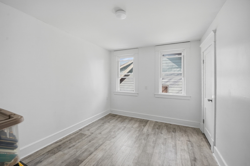 115 Pasadena Street Springfield, MA 01108 - Photo 28 of 34