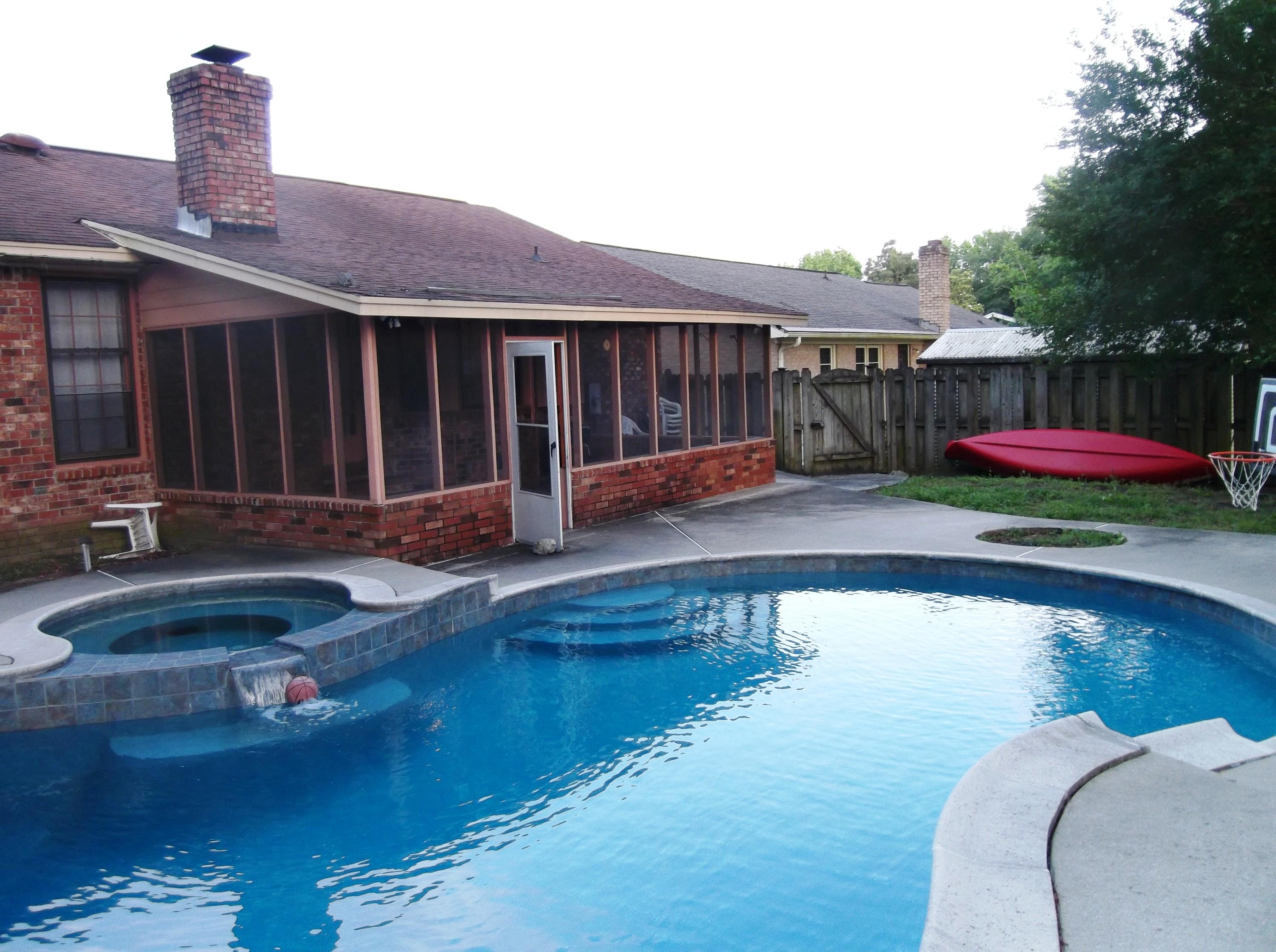215 Lodgepole Road Ladson, SC 29456 - Photo 3 of 23 215 Lodgepole Pool and back yard