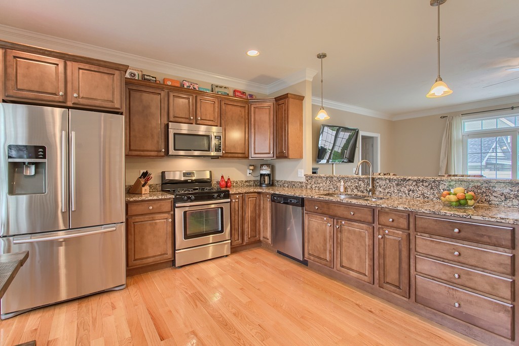 1 Easy Street Ayer, MA 01432 - Photo 2 of 19 Gallery Image 2
