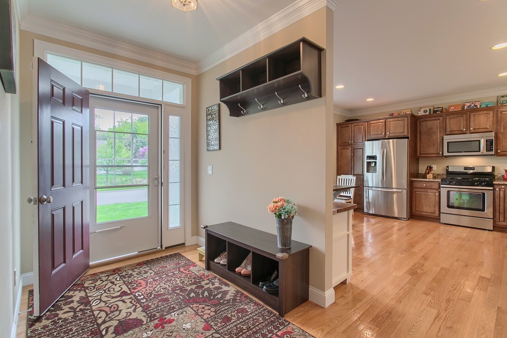 1 Easy Street Ayer, MA 01432 - Photo 3 of 19 Gallery Image 3