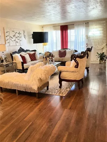 $129,900 | 4300 58th Street North, Unit 1909, Kenneth City, FL 33709