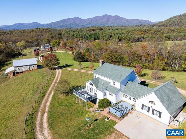 $1,650,000 | 10808 Patrick Henry Highway, Roseland, VA 22967