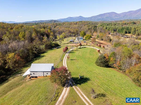 $1,650,000 | 10808 Patrick Henry Highway, Roseland, VA 22967