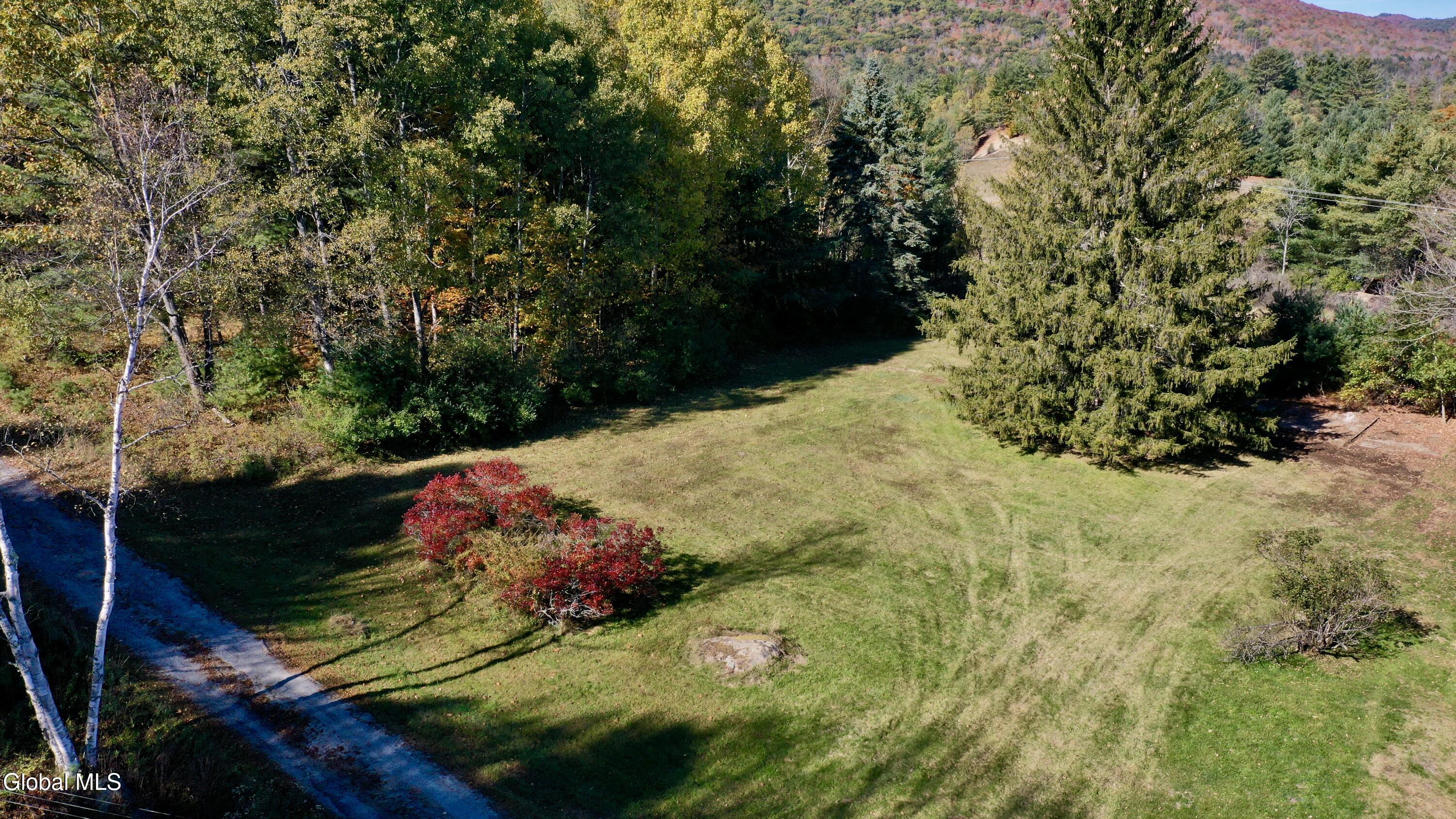 37 Main Street Johnsburg, NY 12853 - Photo 2 of 11 IMG_6118